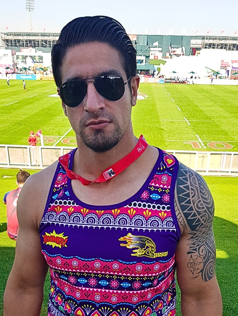 Player at Dubai 7s wearing the BOOMFA Truck Art tank.